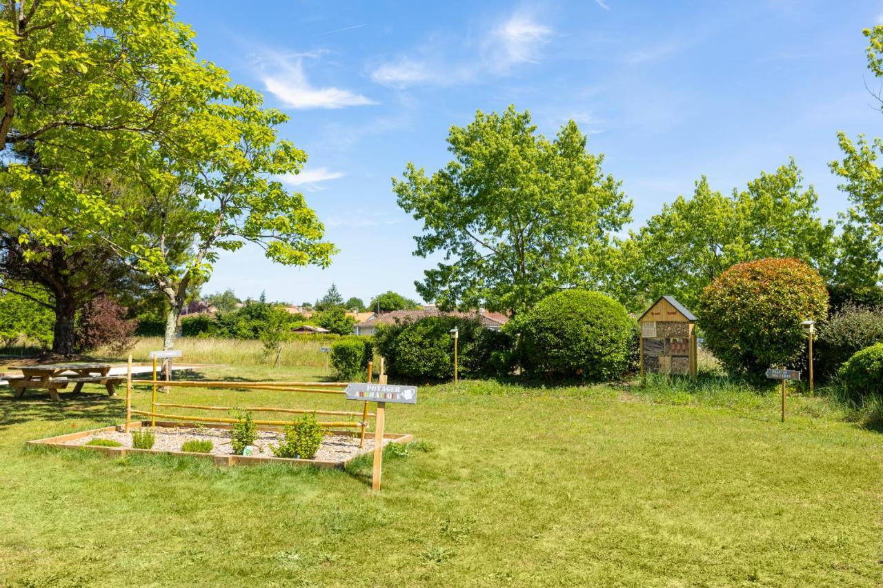 カンパニール ホテル アングレーム ウエスト Saint-Yrieix-sur-Charente エクステリア 写真